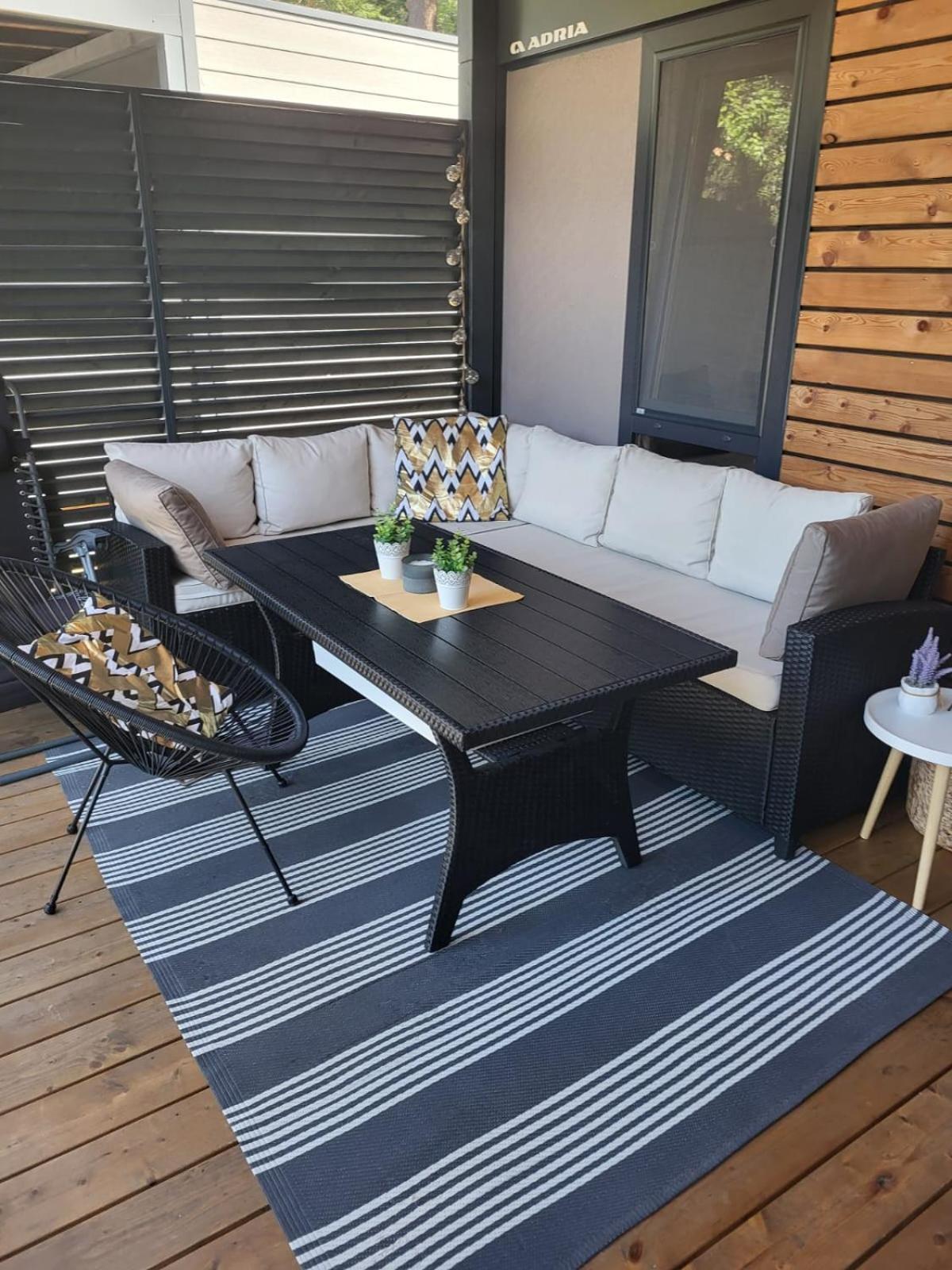 רוביני Mobile Home Kailani Nr 121, Camping Porton Biondi מראה חיצוני תמונה