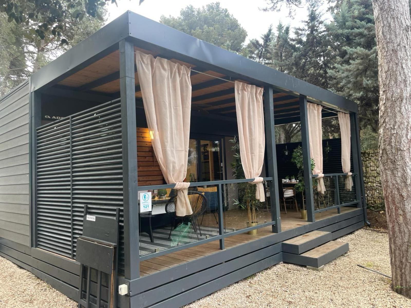 רוביני Mobile Home Kailani Nr 121, Camping Porton Biondi מראה חיצוני תמונה